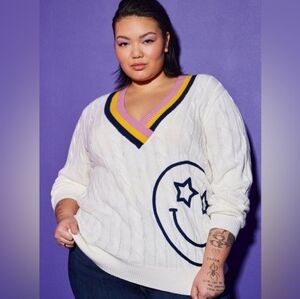 Torrid V-neck Smiley Sweater Lovesick Size 2